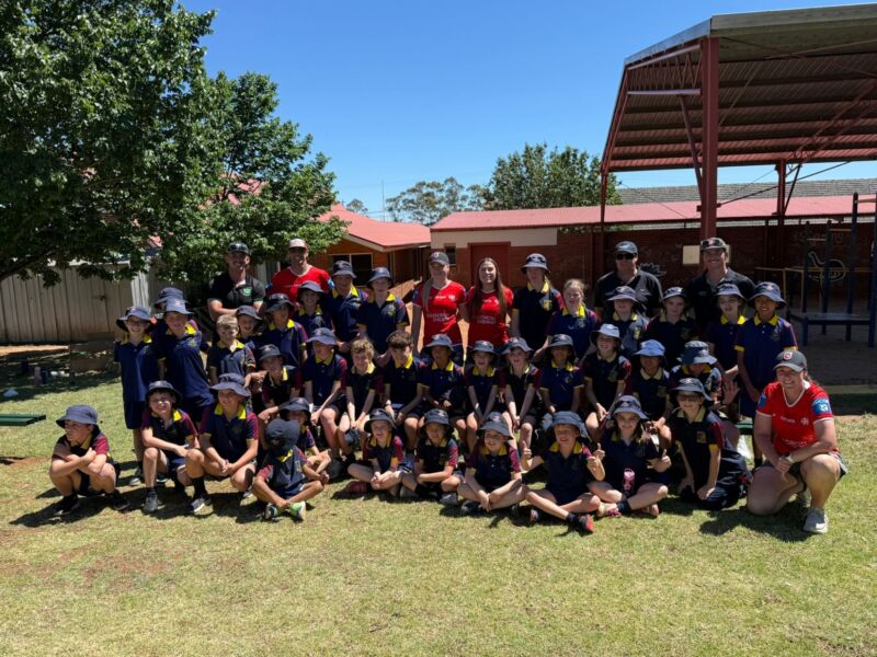 Dundeoo Central School